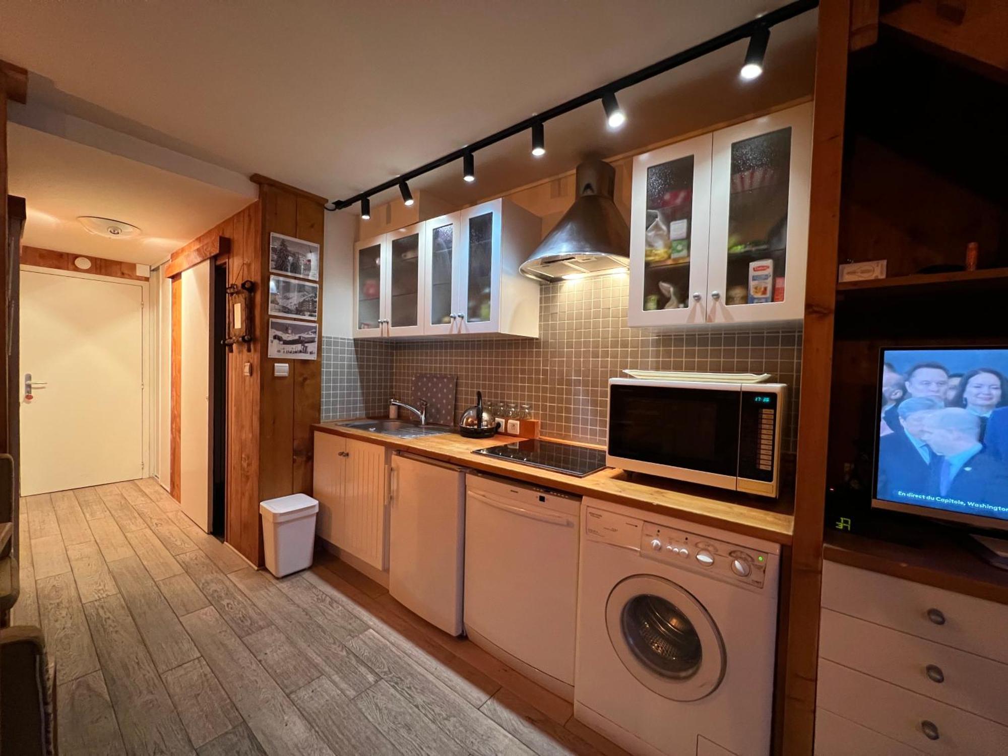 Dernier Etage Avec Vue Sur Les Montagnes Emplacement Exceptionnel Au Coeur De Val Thorens Ski Aux Pieds Prestations Incluses Exterior foto