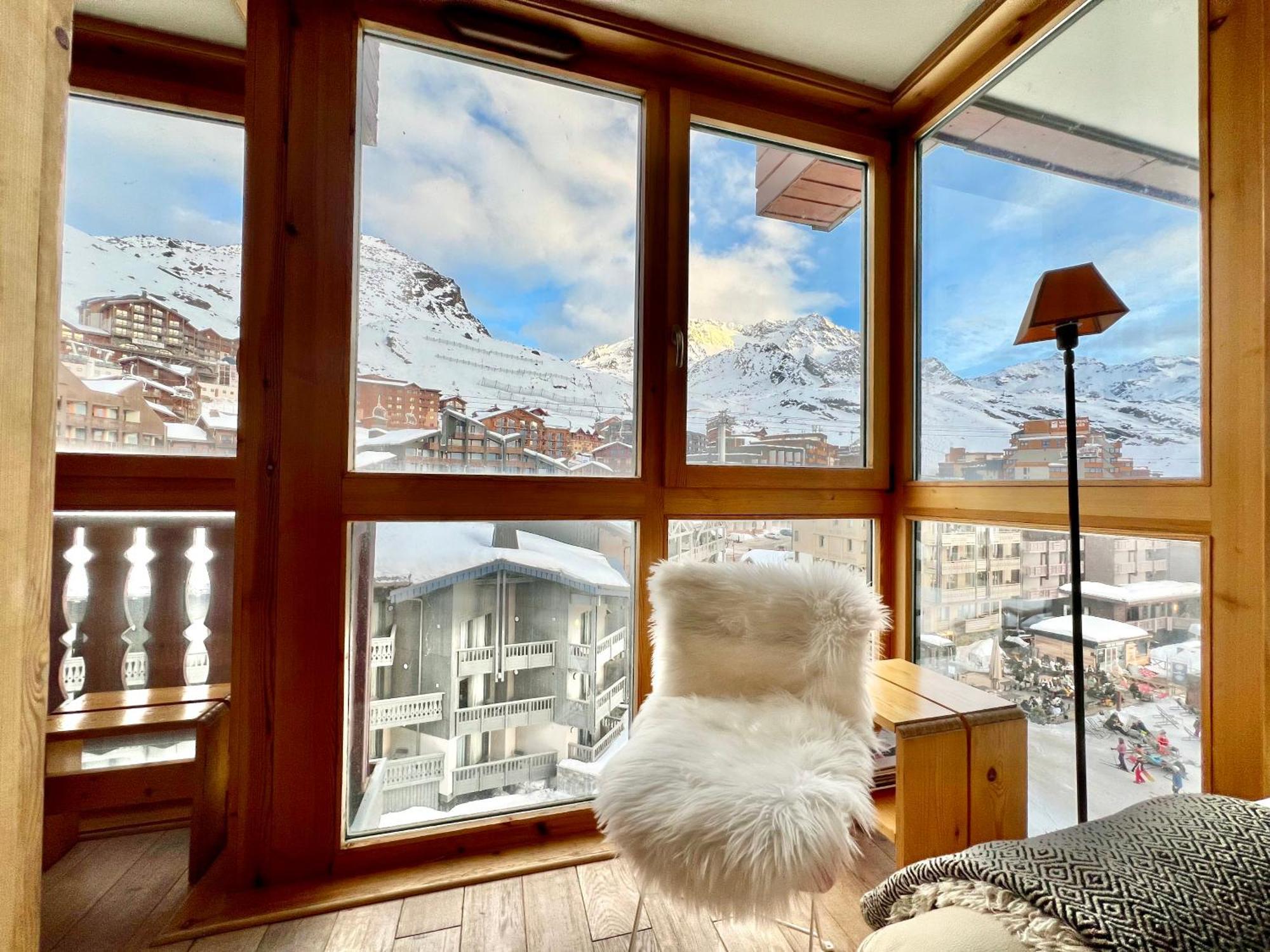 Dernier Etage Avec Vue Sur Les Montagnes Emplacement Exceptionnel Au Coeur De Val Thorens Ski Aux Pieds Prestations Incluses Exterior foto