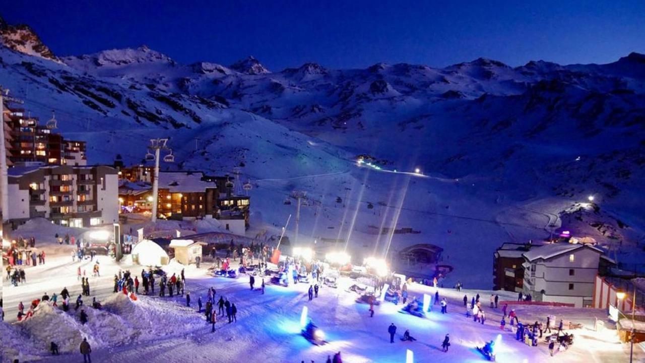 Dernier Etage Avec Vue Sur Les Montagnes Emplacement Exceptionnel Au Coeur De Val Thorens Ski Aux Pieds Prestations Incluses Exterior foto